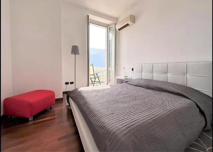 Apartment Larius Carate Urio *